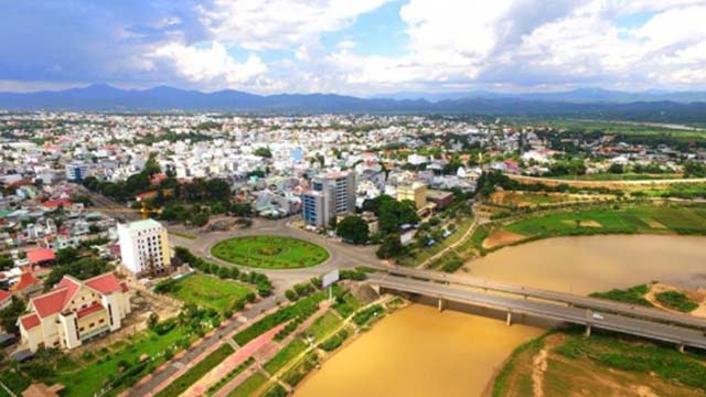 Thành phố Kon Tum sau 10 năm thành lập có bước chuyển mình mạnh mẽ trở thành đô thị tiềm năng bậc nhất Nam Trung Bộ