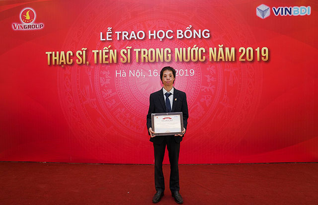 Học viên Phạm Đức Chinh, sinh viên xuất sắc của Đại học Bách Khoa Hà Nội bày tỏ vinh dự khi được nhân học bổng của Quỹ VINIF.