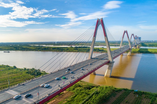 Quỹ đất ven sông ở Hà Nội còn rất nhiều. Ảnh: Shutterstock.