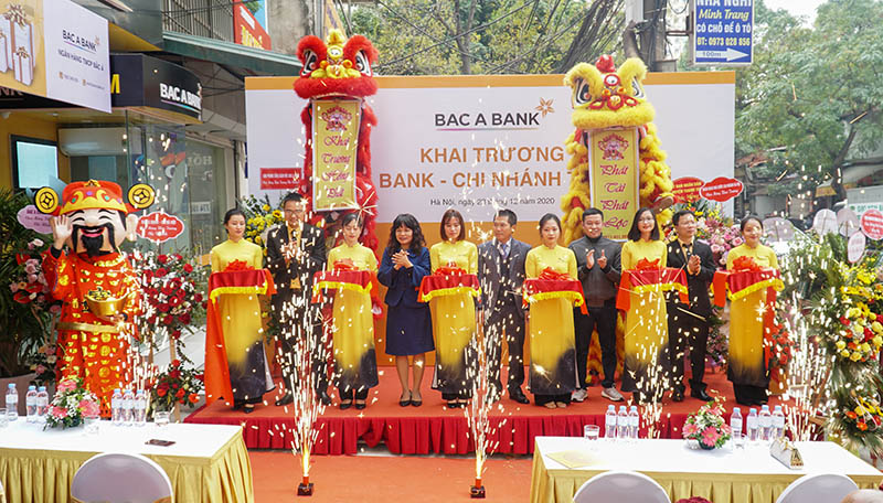Lễ cắt băng khai trương BAC A BANK chi nhánh Thanh Trì