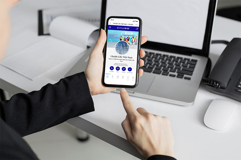 eCard – Danh thiếp điện tử trên điện thoại di động, góp phần đưa Chubb Life Việt Nam hiện thực hóa lộ trình trở thành công ty “paperless” bằng việc ứng dụng các phương tiện kỹ thuật số hiện đại.