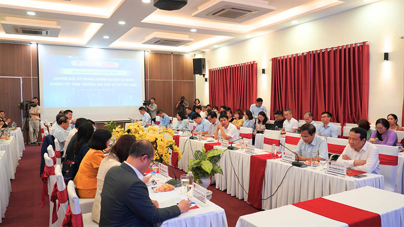 Hình ảnh toàn cảnh