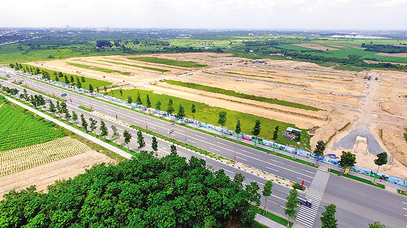 Chủ động tiến công, chặt đứt gốc rễ tham nhũng - Bài 1: Trăm tỷ, ngàn tỷ tuồn về “sân sau”, “sân nhà”