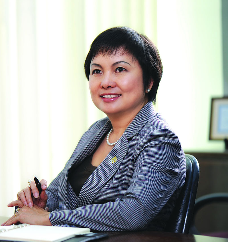 Doanh nhn Cao Th Ngc Dung, Ch tch Hi ng Qun tr PNJ: Lan ta yu  thng trong dch bnh