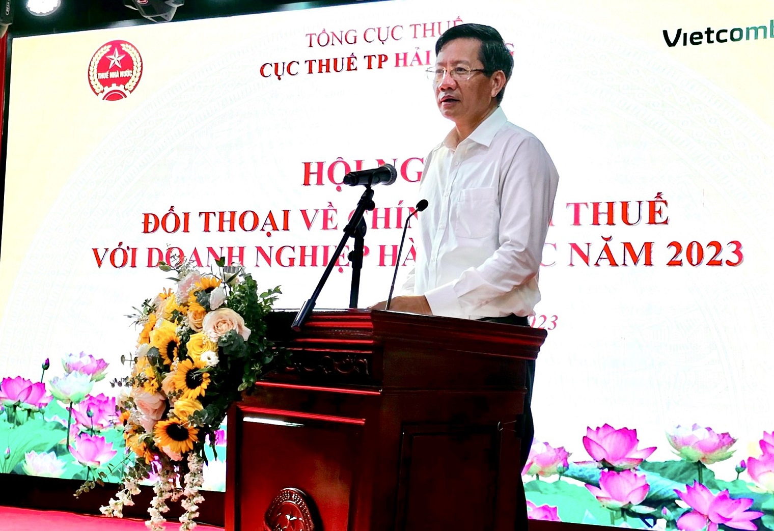 ông Lê Anh Quân, Phó chủ tịch Thường trực UBND TP. Hải Phòng phát biểu tại Hội nghị. Ảnh: Thanh Sơn