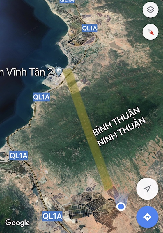 Đường dây 500 kV có chiều dài 17 km sẽ vượt núi và sau đó đấu nối vào Trạm 500 kV Vĩnh Tân 
