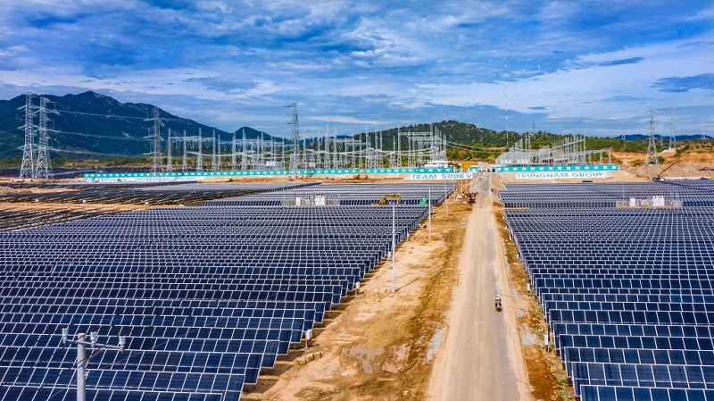 Dự án điện mặt trời Trung Nam Thuận Nam 450 MW