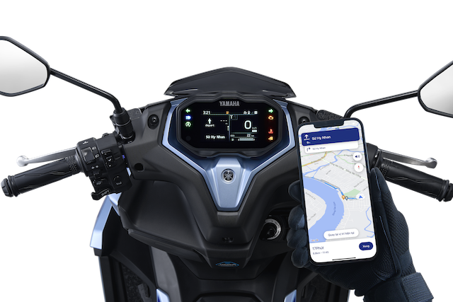 Màn hình TFT tích hợp hệ thống dẫn đường turn-by-turn thông qua ứng dụng Y-Connect, cho phép hiển thị chỉ dẫn rẽ từng chặng từ Google Maps ngay trên cụm đồng hồ. Nhờ đó, bạn không cần nhìn điện thoại vẫn dễ dàng chủ động theo dõi hành trình và điều hướng một cách an toàn.