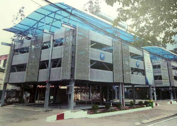 Hệ thống nổi 4 tầng lắp đặt tại phố Nguyễn Công Hoan, Hà Nội