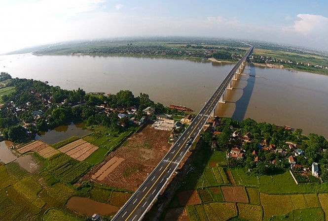 Những cây cầu góp phần kết nối giao thông giữa Hà Nội và các địa phương
