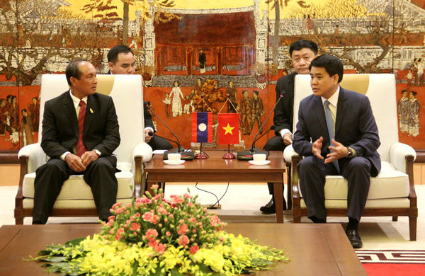 Chủ tịch UBND TP Nguyễn Đức Chung tiếp Bí thư, Tỉnh trưởng Luông-Phra-Băng 