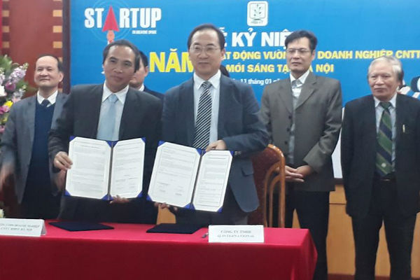 Công bố hợp tácvới Ban hỗ trợ khởi nghiệp thuộc trường đại học Giao thông quốc gia Hàn Quốc