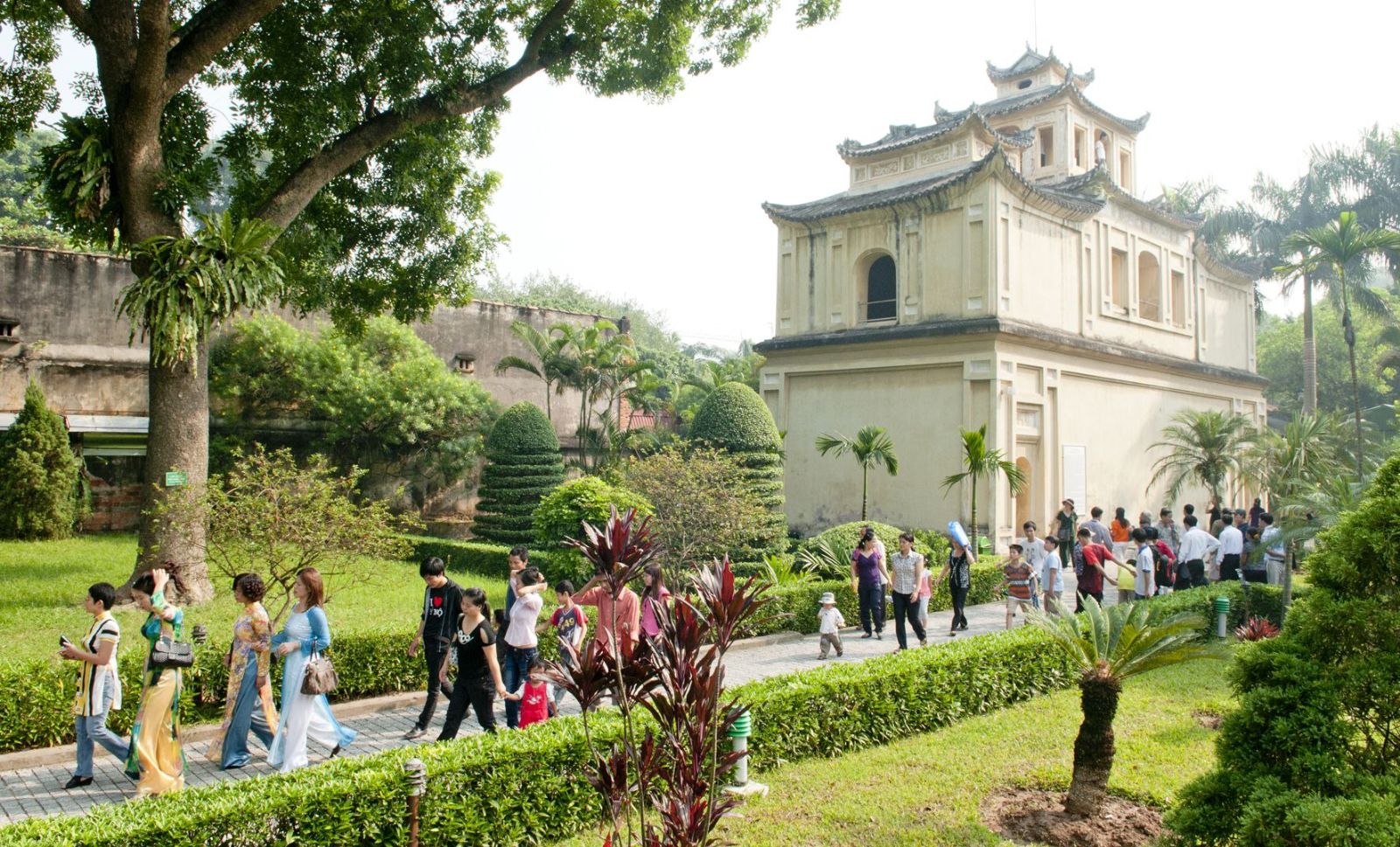 Hoàng Thành Thăng Long luôn là điểm đến háp dẫn du khách trong và ngoài nước