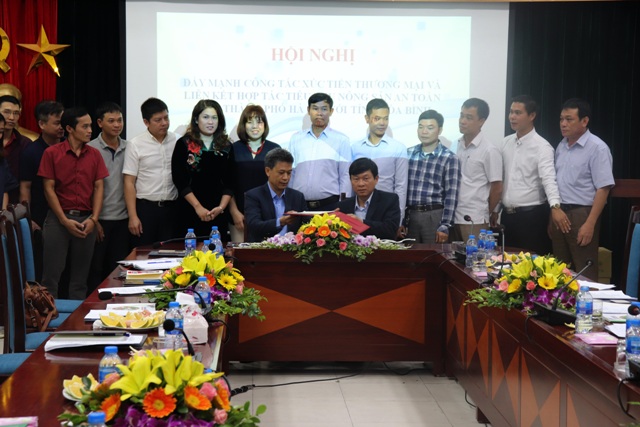 Lễ ký kết Thỏa thuận hợp tác giữa HPA và Sở Nông nghiệp và Phát triển Nông thôn Hòa Bình