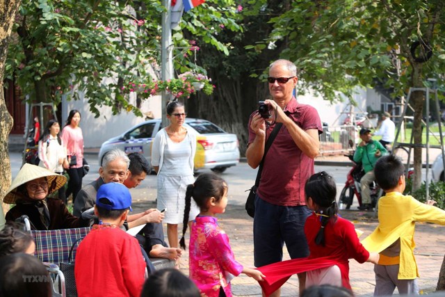 Khách du lịch quốc tế đến Hà Nội ước đạt 4,7 triệu lượt trong 9 tháng đầu năm 2019