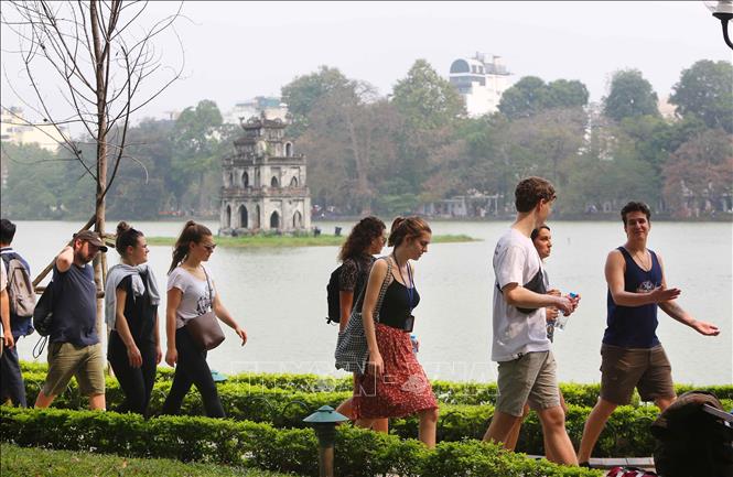 Hà Nội ngày càng thu hút khách du lịch trong và ngoài nước