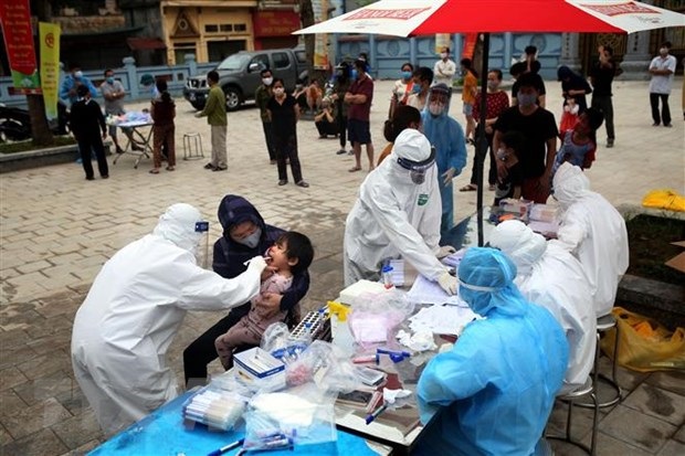 SởY tế Hà Nội đã điều động 15 đội phản ứng nhanh về huyện Mê Linh