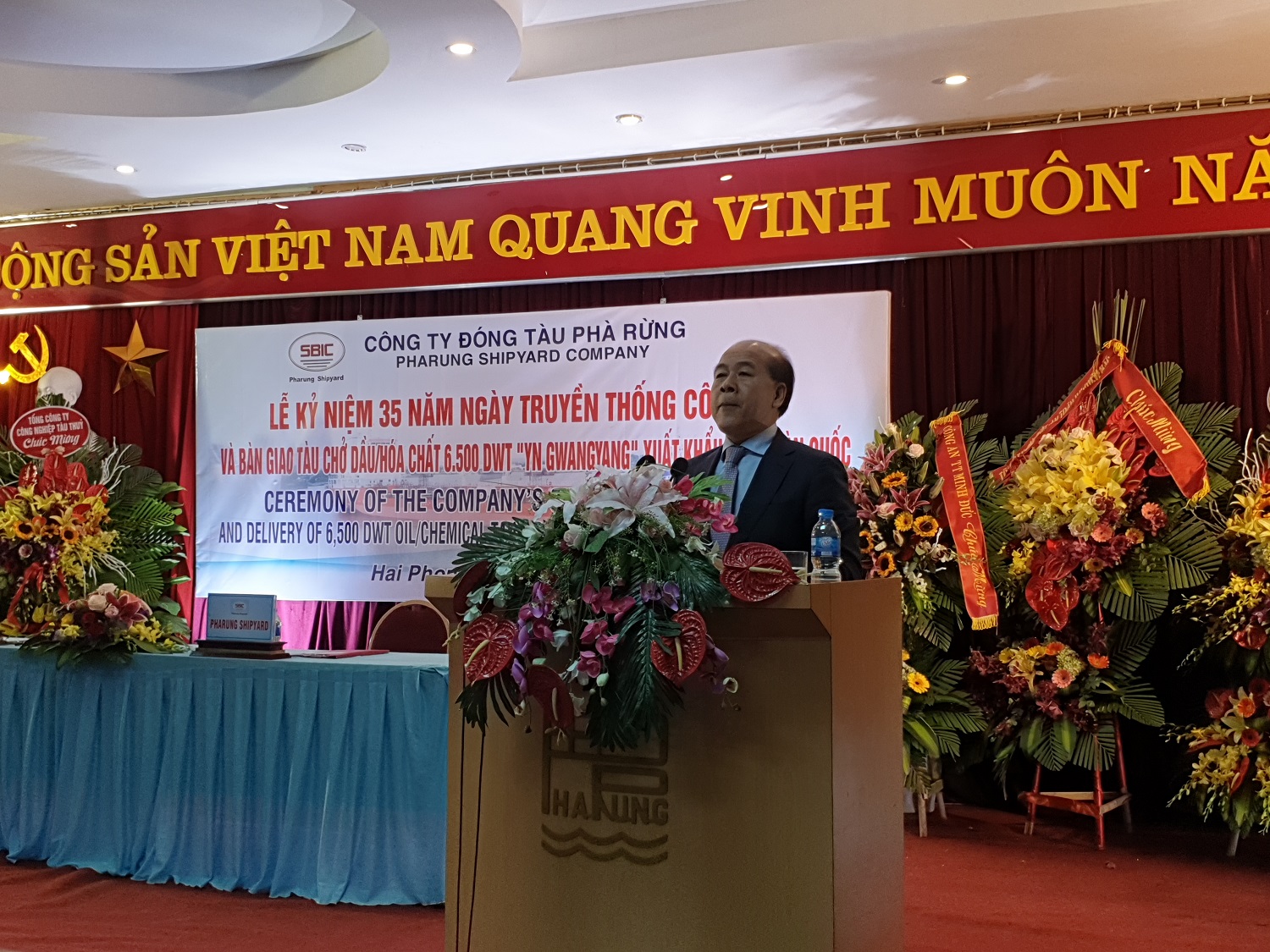 Thứ trưởng Bộ Giao thông vận tải Nguyễn Văn Công phát biểu tại buổi lễ