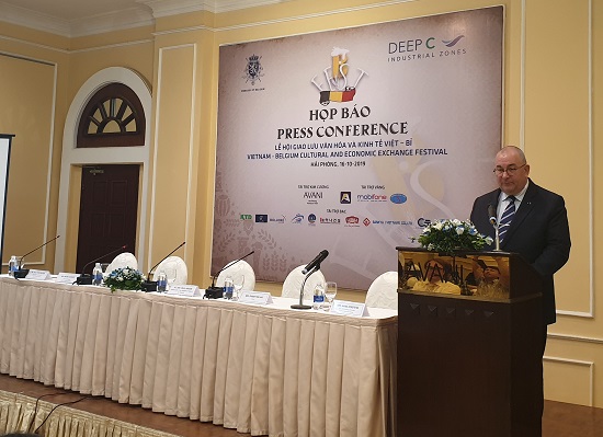 Ông Paul Jansen, Đại sứ Vương quốc Bỉ tại Việt Nam phát biểu tại buổi họp báo. Ảnh: Thanh Sơn