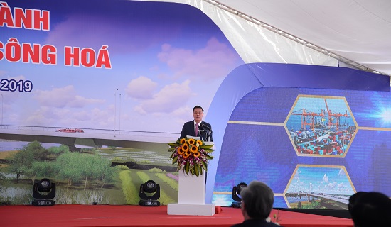 Ông Nguyễn Văn Tùng, Chủ tịch UBND thành phố Hải Phòng phát biểu tại lễ khánh thành