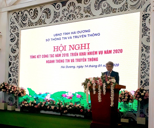 Ông Nguyễn Cao Thắng, Giám đốc Sở Thông tin và Truyền thông Hải Dương báo cáo tại Hội nghị