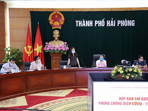 Bà Phạm Thu Xanh, Giám đốc Sở Y tế đề nghị triển khai ngay các biện pháp phòng chống dịch trên địa bàn thành phố