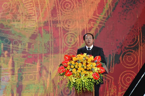 Ông Lê Văn Thành, Bí thư Thành ủy Hải Phòng phát biểu khai mạc buổi Lễ đón nhận bằng xếp hạng di tích lịch sử quốc gia