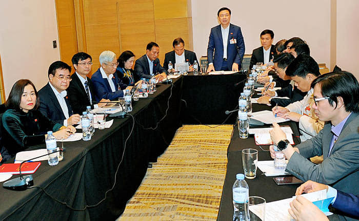 Ông Phạm Xuân Thăng, Bí thư Tỉnh ủy Hải Dương phát biểu kết luận cuộc họp trực tuyến phòng chống dịch Covid-19 tại điểm cầu Trung tâm Hội nghị Quốc gia