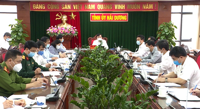 Ông Phạm Xuân Thăng, Bí thư Tỉnh ủy Hải Dương chủ trì cuộc họp Thường trực Tỉnh ủy diễn ra ngày 29/3