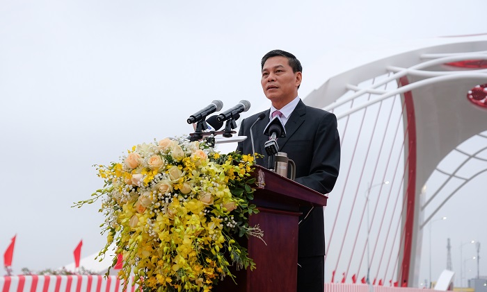 Ông Nguyễn Văn Tùng, Chủ tịch UBND TP.Hải Phòng phát biểu tại lễ thông xe kỹ thuật. Ảnh: Hồng Phong