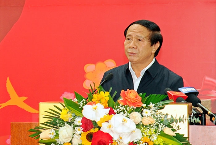 Phó Thủ tướng Chính phủ Lê Văn Thành phát biểu tại chương trình trao tặng. Ảnh: Thành Chung
