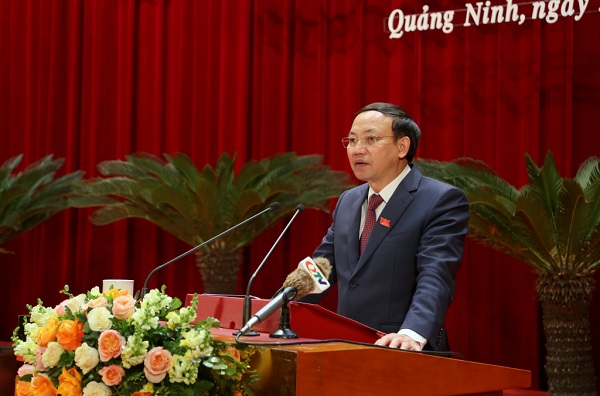 Ông Nguyễn Xuân Ký, Ủy viên Trung ương Đảng, Bí thư Tỉnh ủy, Chủ tịch HĐND tỉnh Quảng Ninh phát biểu tại Kỳ họp thứ 7, HĐND tỉnh khóa XIV