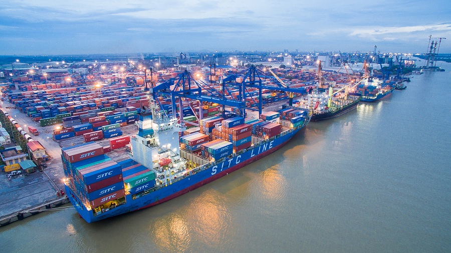 Tiếp tục đầu tư hoàn thiện để Cảng Đình Vũ trở thành một cảng hiện đại, có trình độ quản lý tiên tiến, đủ năng lực cạnh tranh trên thị trường, phát triển ổn định, bền vững