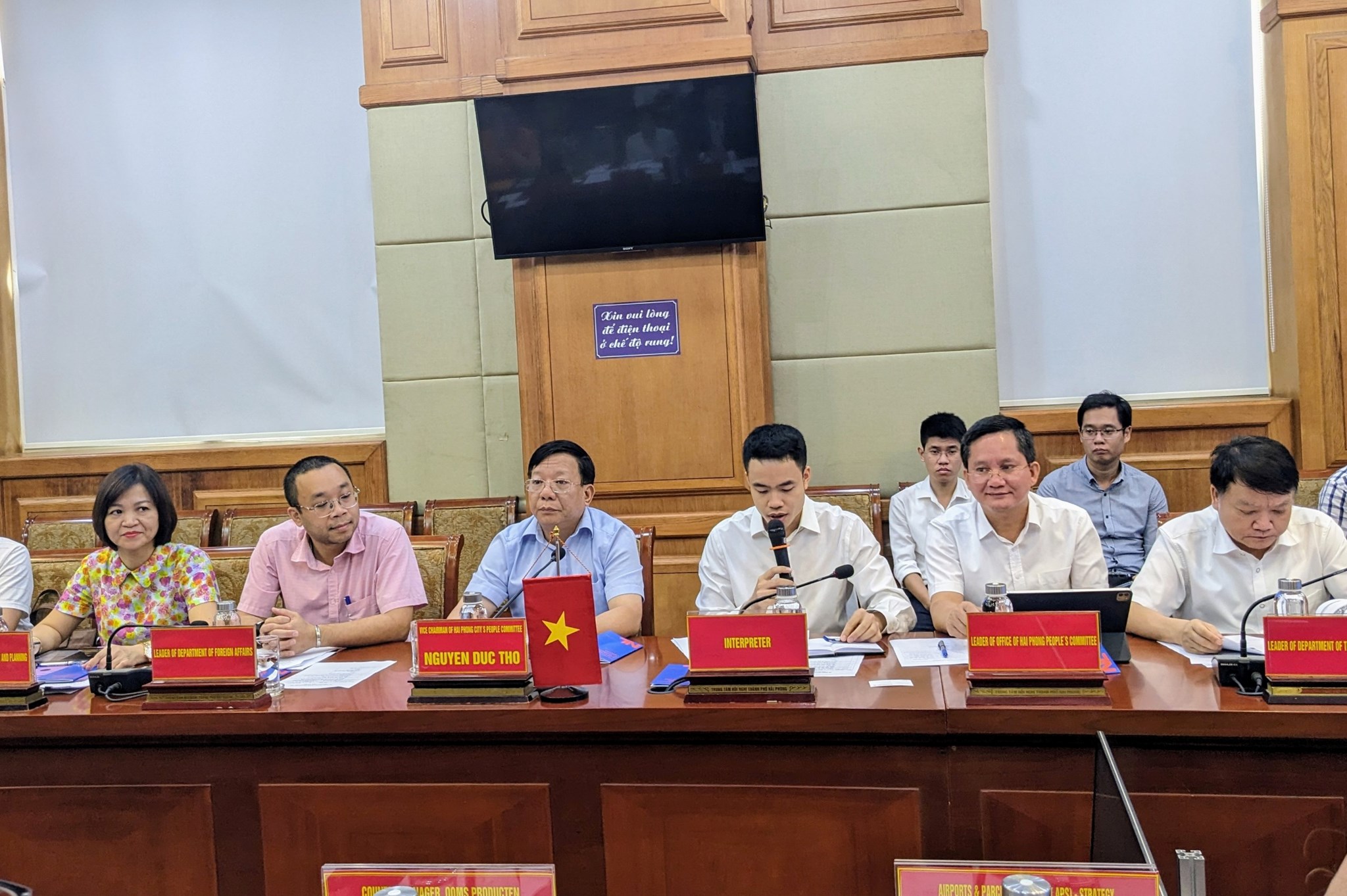 Ông Nguyễn Đức Thọ, Phó Chủ tịch UBND TP.Hải Phòng phát biểu tại cuộc làm việc