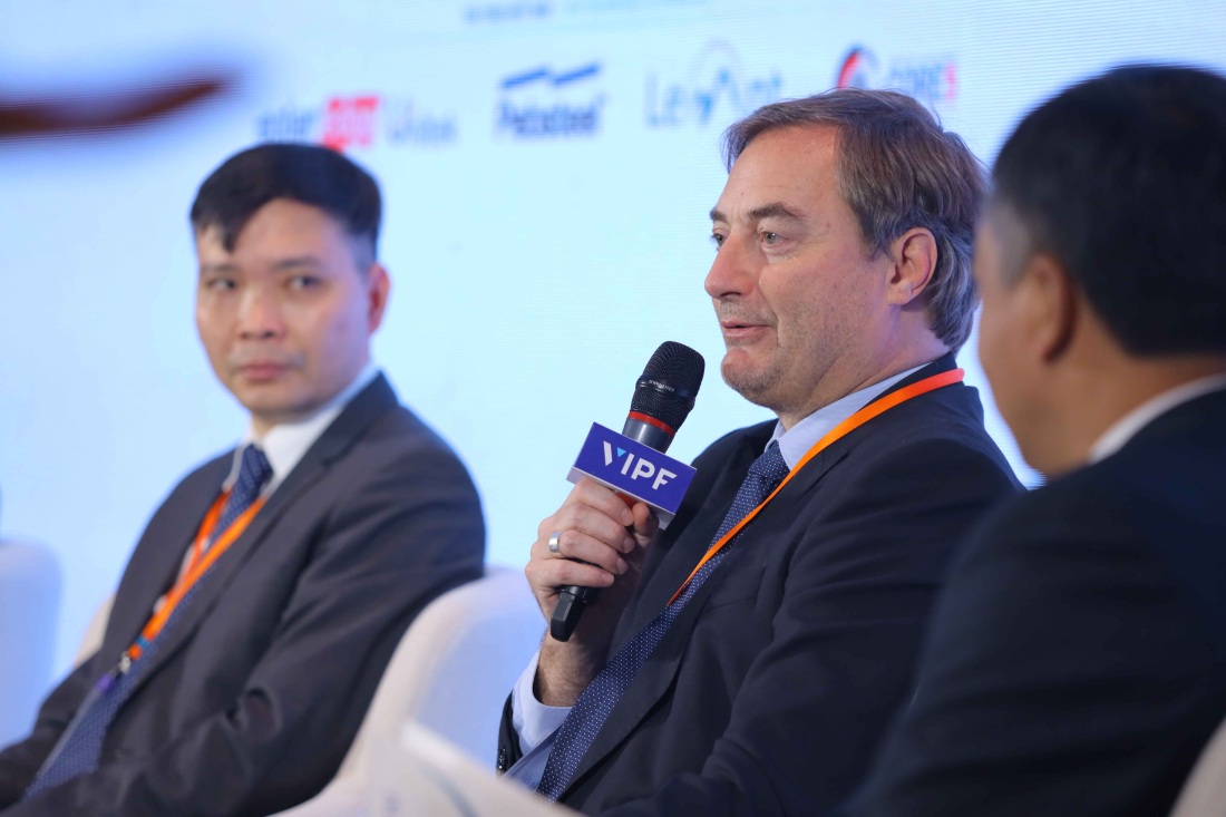 Ông Bruno Jaspaert, Tổng Giám đốc Tổ hợp Khu công nghiệp DEEP C