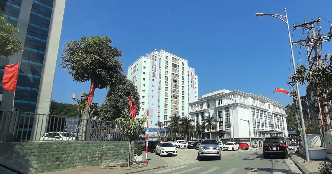 Một góc khu các cơ quan nhà nước tỉnh Quảng Ninh tại TP Hạ Long. Ảnh: Thanh Tân