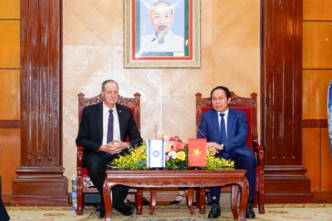 Bí thư Thành ủy tiếp và làm việc với Đại sứ đặc mệnh toàn quyền Israel tại Việt Nam