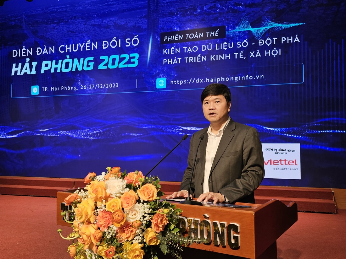 Ông Hoàng Minh Cường, Phó chủ tịch UBND TP. Hải Phòng phát biểu khai mạc Diễn đàn