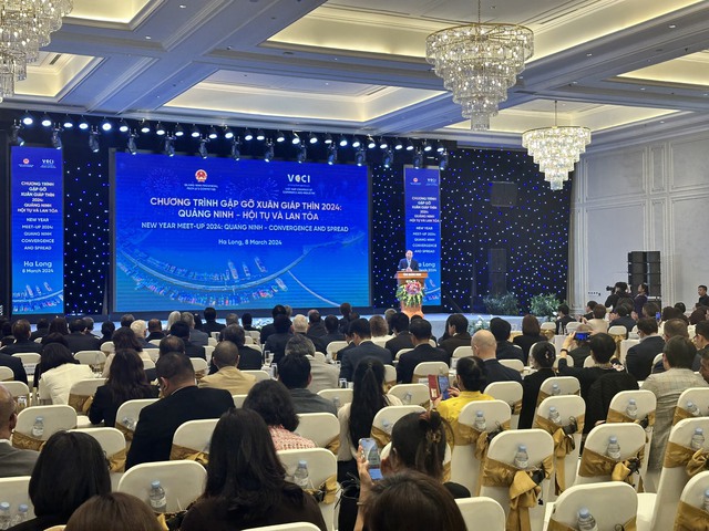 Quang cảnh Chương trình gặp gỡ Xuân Giáp Thìn 2024 Quảng Ninh - Hội tụ và Lan tỏa. Ảnh: VGP