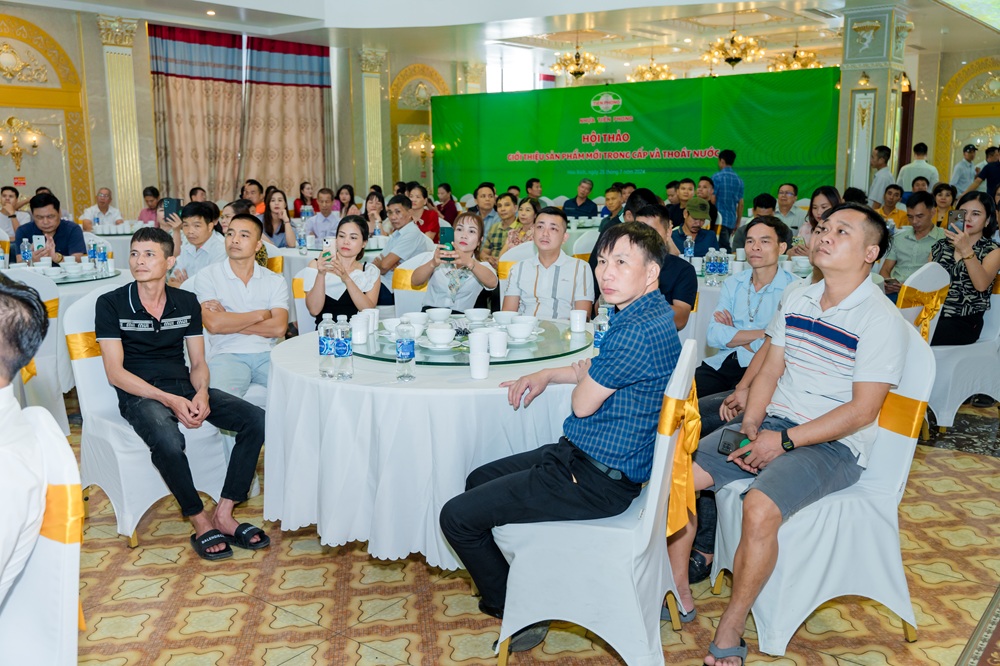 Hội thảo “Giới thiệu sản phẩm mới trong cấp và thoát nước” tại Hoà Bình