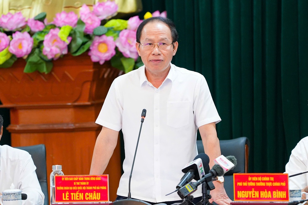Ông Lê Tiến Châu, Bí thư Thành uỷ Hải Phòng phát biểu kết luận buổi làm việc