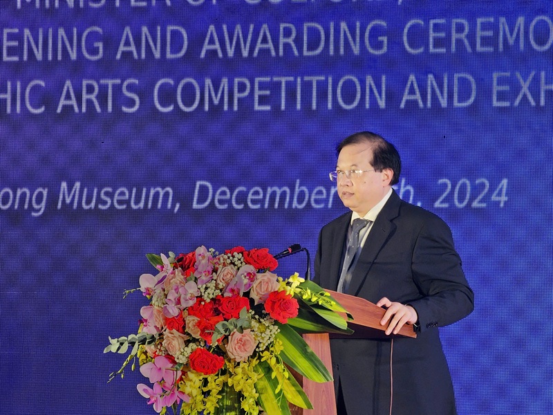 Ông Tạ Quang Đông, Thứ trưởng Bộ Văn hóa, Thể thao và Du lịch phát biểu khai mạc. Ảnh: Thanh Sơn