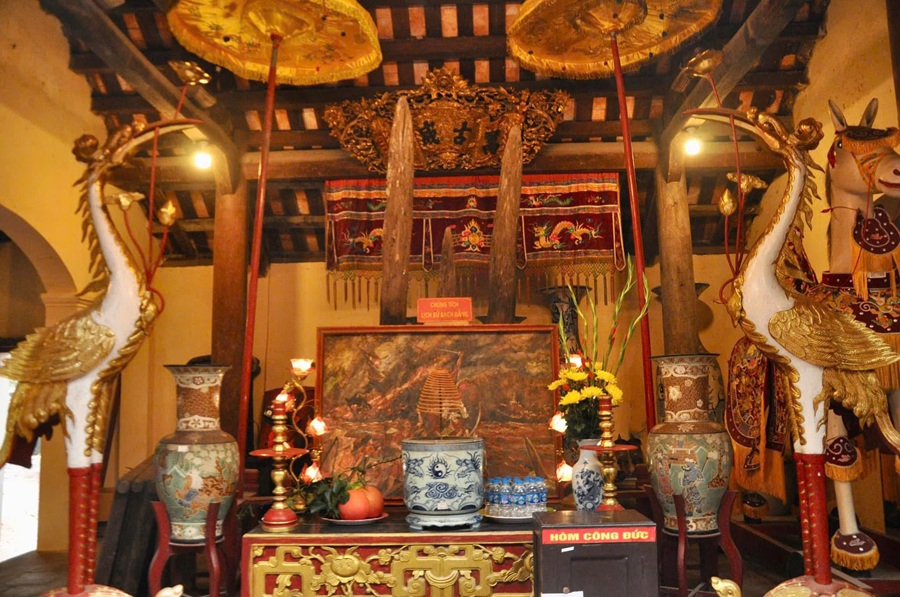 Một trong những chứng tích trận chiến trên sông Bạch Đằng hiện được lưu giữ tại Từ Lương Xâm