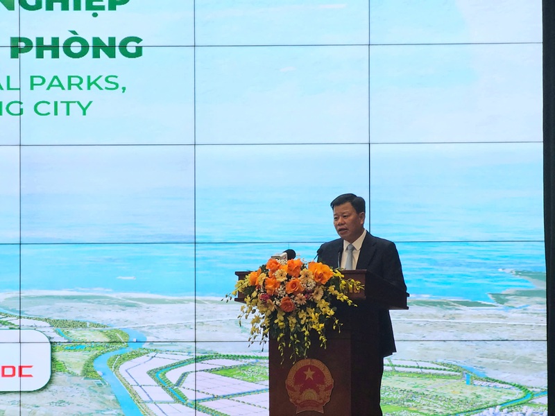 Ông Lê Trung Kiên, Trưởng ban Ban quản lý Khu kinh tế Hải Phòng. Ảnh: Thanh Sơn