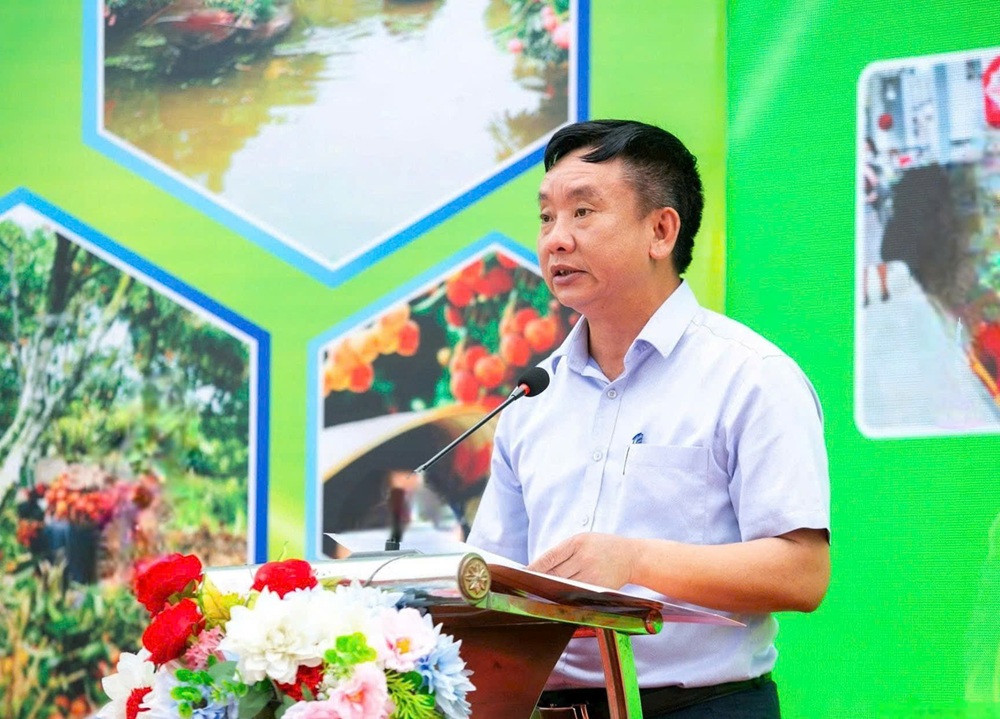 Ông Trần Văn Quân, Phó chủ tịch UBND tỉnh Hải Dương phát biểu tại lễ mở vườn vải Thanh Hà