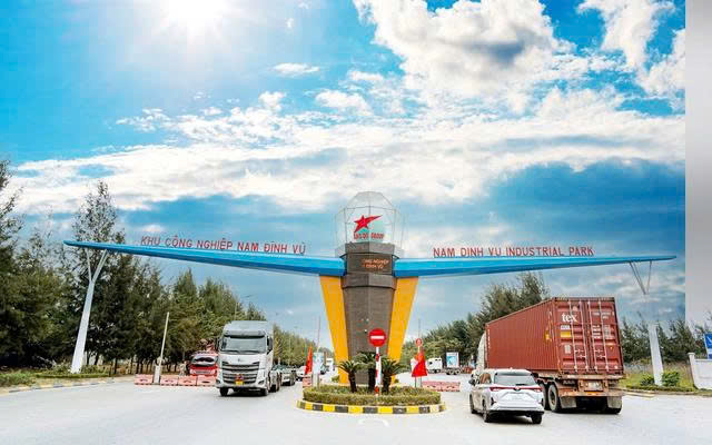 Khu công nghiệp Nam Đình Vũ thuộc Khu kinh tế Đình Vũ - Cát Hải, TP. Hải Phòng