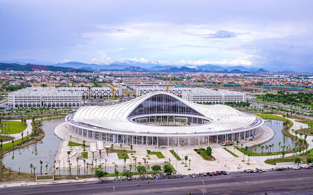 Trung tâm Hội nghị - Biểu diễn thành phố, nơi diễn ra các sự kiện quan trọng của Kỳ họp ABAC 3 và Hội nghị xúc tiến đầu tư TP. Hải Phòng. Ảnh: Đàm Thanh