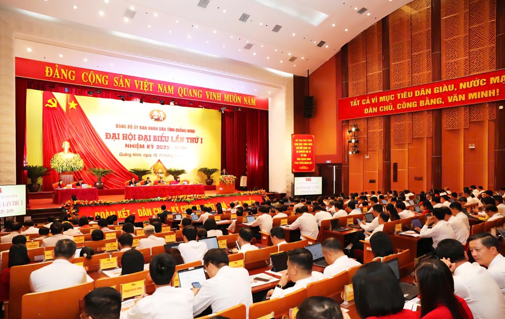 Quang cảnh Đại hội đại biểu Đảng bộ UBND tỉnh lần thứ I, nhiệm kỳ 2025-2030. Ảnh: QMG