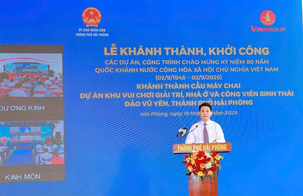 Ông Lê Ngọc Châu, Chủ tịch UBND TP. Hải Phòng phát biểu tại Lễ khánh thành cầu Máy Chai và đường dẫn hai bên đầu cầu