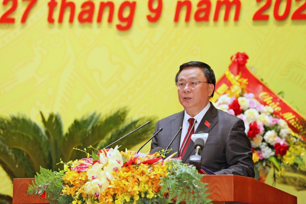 Ông Nguyễn Xuân Thắng, Ủy viên Bộ Chính trị, Bí thư Đảng ủy, Giám đốc Học viện Chính trị quốc gia Hồ Chí Minh, Chủ tịch Hội đồng Lý luận Trung ương, phát biểu chỉ đạo tại Đại hội